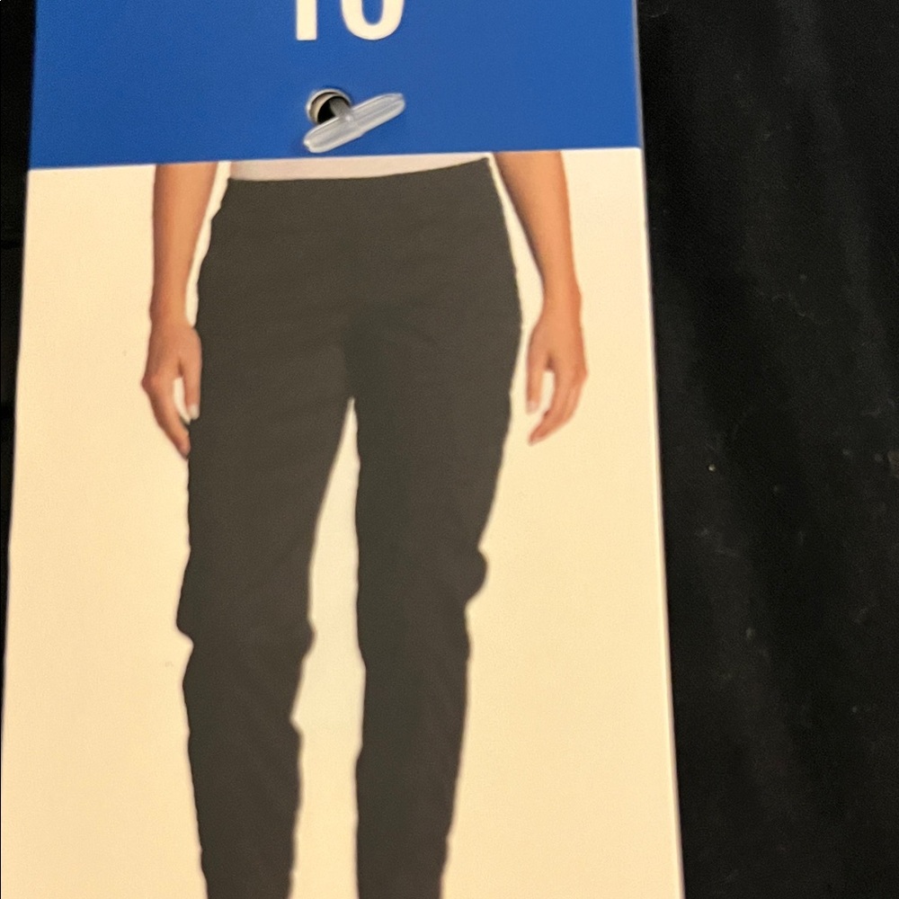 Eddie Bauer Black Cropped Pants - Picture 1 of 4